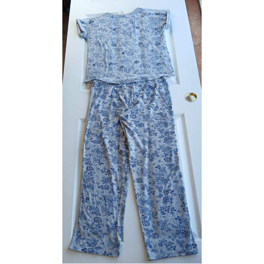 Lucky Brand Blue Floral Print Pajama Set M grey short sleeve tee lounge pants - Picture 2 of 12
